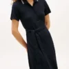 Rochie midi polo cu curele și guler cu vârfuri Rochie midi polo cu curele și guler cu vârfuri