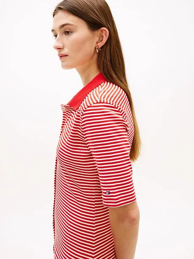 Rochie midi polo cu nasturi aurii Rochie midi polo cu nasturi aurii