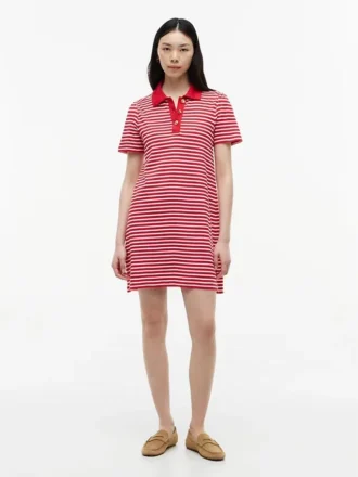 Rochie polo cu dungi și nasturi aurii Rochie polo cu dungi și nasturi aurii