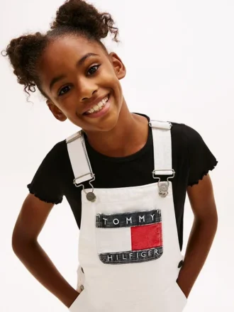 Rochie salopetă din Hilfiger Denim cu insignă Hilfiger pentru copii