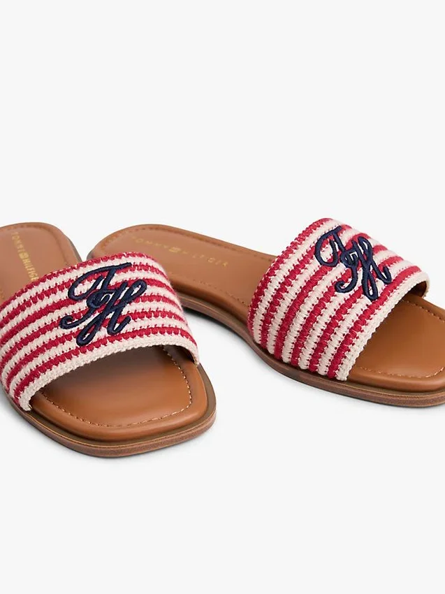 Sandale cu bandă țesută cu monogramă Sandale cu bandă țesută cu monogramă