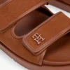 Sandale cu două curele din piele nubuc Sandale cu două curele din piele nubuc