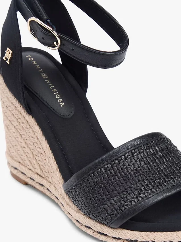 Sandale espadrile cu talpă înaltă din rafie Sandale espadrile cu talpă înaltă din rafie