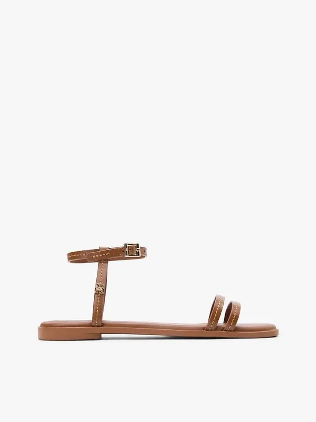 Sandale plate din piele Sandale plate din piele