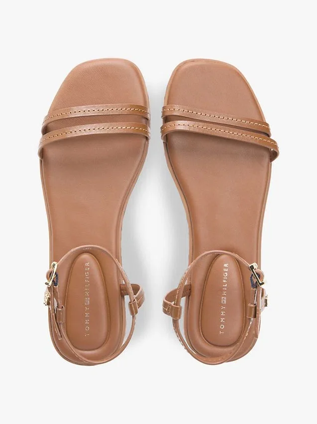 Sandale plate din piele Sandale plate din piele