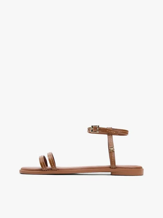 Sandale plate din piele Sandale plate din piele