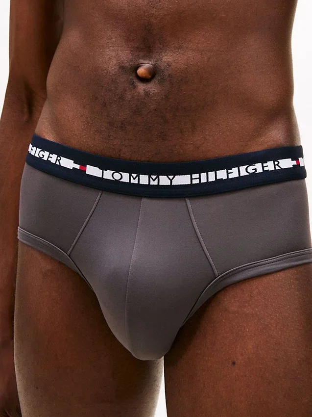 Set de 3 slipuri TH Comfort Set de 3 slipuri TH Comfort