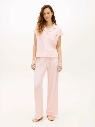 Set de pijamale cu cămașă cu mâneci scurte și pantaloni scurți