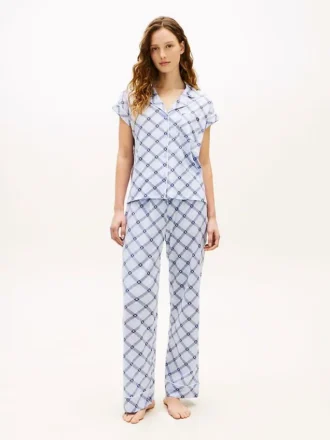 Set de pijamale cu cămașă cu mâneci scurte și pantaloni scurți