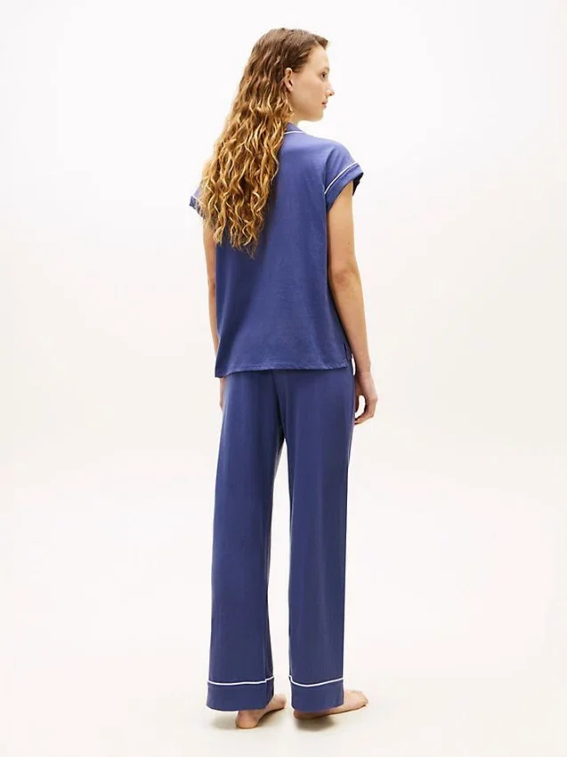 Set de pijamale cu cămașă cu mâneci scurte și pantaloni scurți Set de pijamale cu cămașă cu mâneci scurte și pantaloni scurți