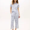 Set de pijamale cu cămașă scurtă și pantaloni