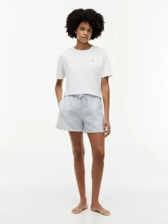 Set de pijamale cu tricou cu mâneci scurte și pantaloni scurți