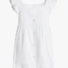 Set de rochie cu ochiuri brodate pentru bebeluși Set de rochie cu ochiuri brodate pentru bebeluși