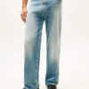 Tommy Jeans Blugi bootcut cu efect de uzură Tommy Jeans Blugi bootcut cu efect de uzură