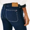 Tommy Jeans Blugi cu talie joasă, croi evazat și buzunare Tommy Jeans Blugi cu talie joasă, croi evazat și buzunare
