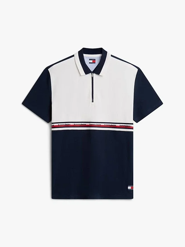 Tommy Jeans Polo relaxat cu fermoar pe un sfert Tommy Jeans Polo relaxat cu fermoar pe un sfert