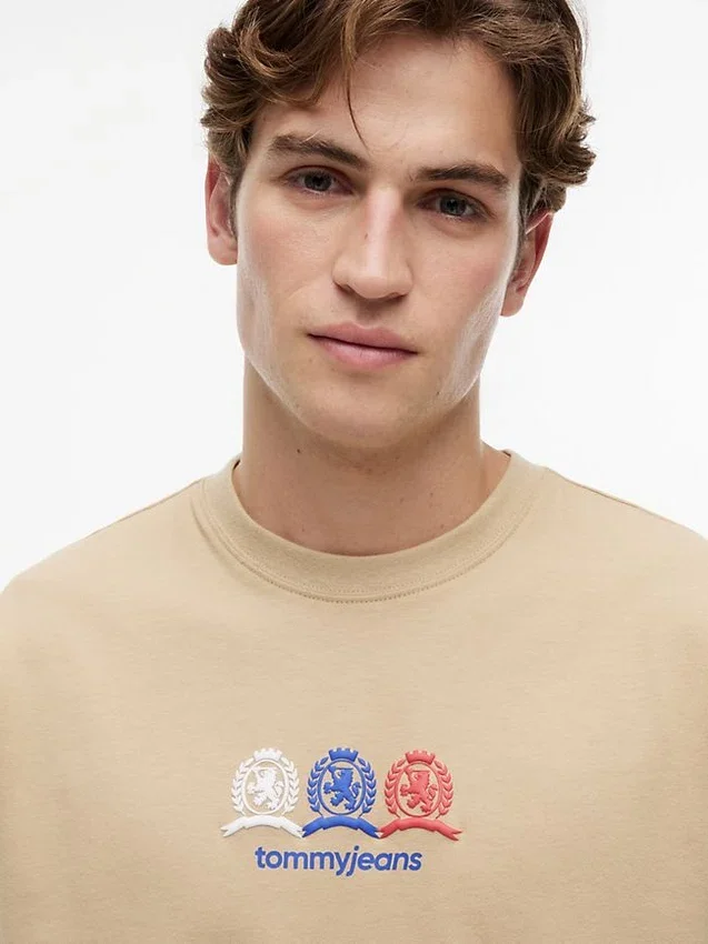 Tommy Jeans Tricou cu logo multi-crest Tommy Jeans Tricou cu logo multi-crest