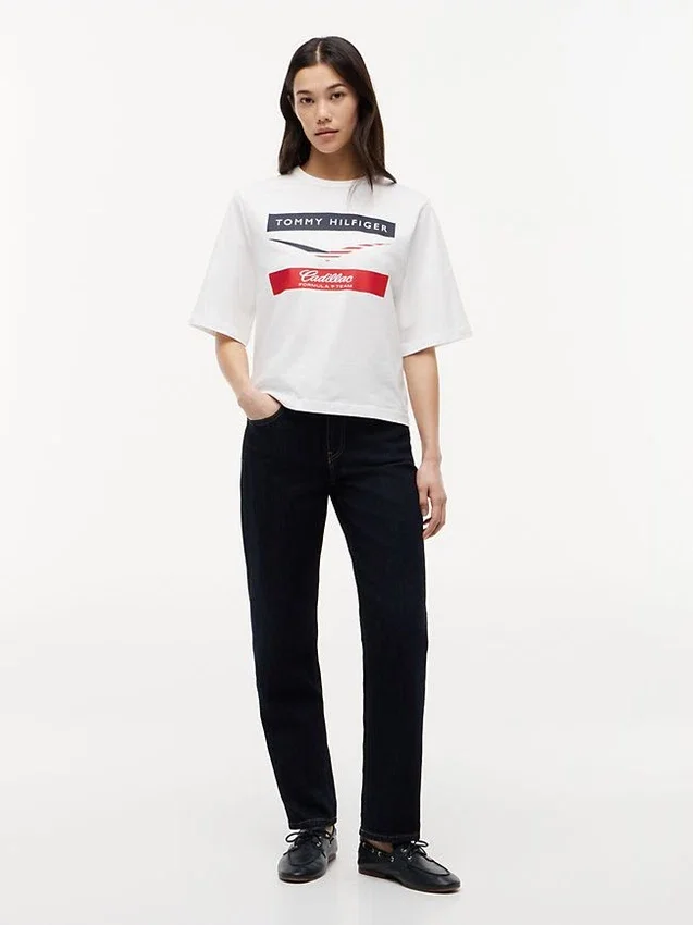 Tommy x Cadillac F1® Team Tricou Boxy Chevron Tommy x Cadillac F1® Team Tricou Boxy Chevron