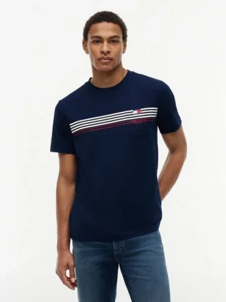 Tricou cu buzunar cu dungi pe piept
