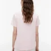 Tricou cu buzunar și monogramă brodată Tricou cu buzunar și monogramă brodată