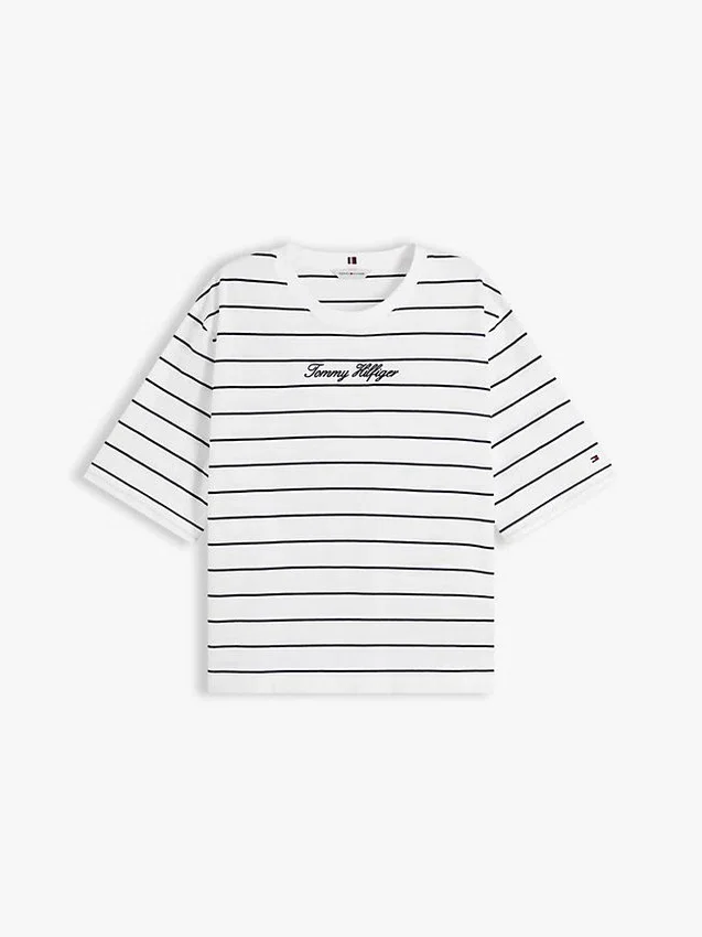 Tricou cu croială lejeră și inscripție brodată Tricou cu croială lejeră și inscripție brodată