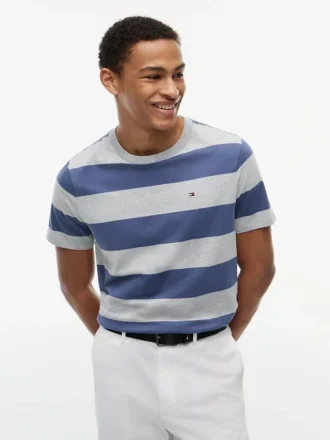 Tricou cu dungi de rugby
