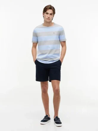 Tricou cu dungi de rugby