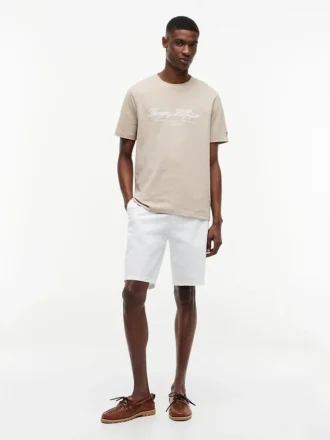 Tricou cu dungi și logo nautic