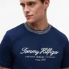 Tricou cu dungi și logo nautic Tricou cu dungi și logo nautic