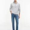 Tricou cu glugă ușor Tricou cu glugă ușor