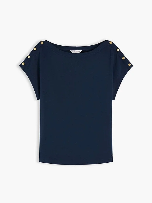 Tricou cu guler în formă de barcă și nasturi aurii, în stil nautic Tricou cu guler în formă de barcă și nasturi aurii, în stil nautic
