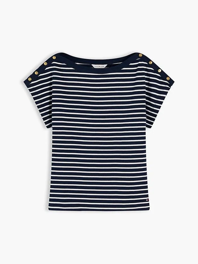 Tricou cu guler în formă de barcă și nasturi aurii, în stil nautic Tricou cu guler în formă de barcă și nasturi aurii, în stil nautic