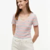 Tricou cu guler în V și dungi Tricou cu guler în V și dungi