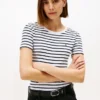 Tricou cu guler rotund și dungi Favorite