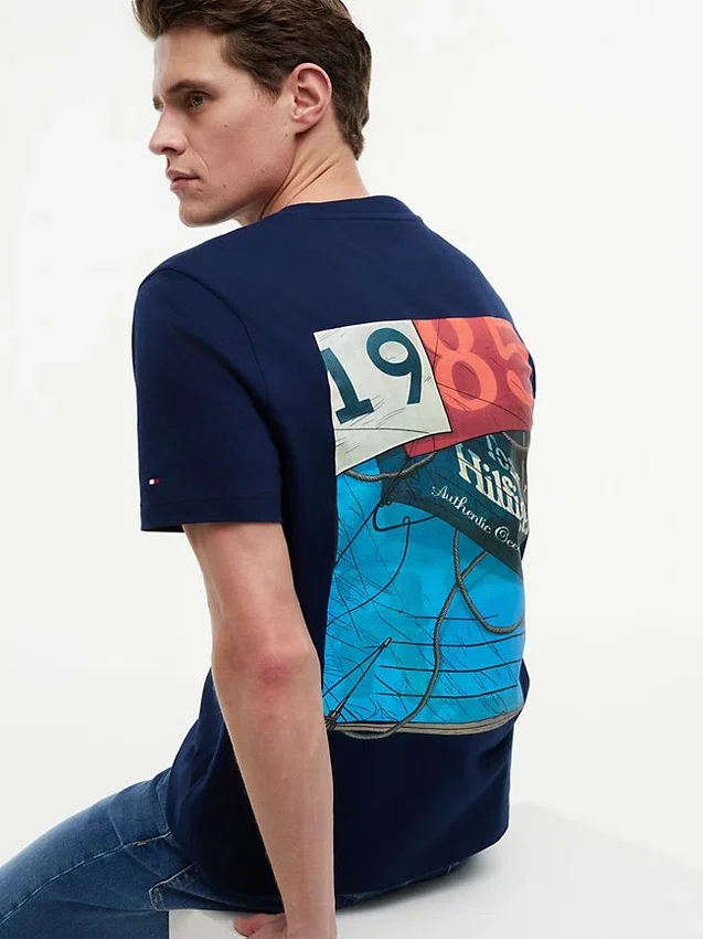 Tricou cu imprimeu nautic pe spate Tricou cu imprimeu nautic pe spate