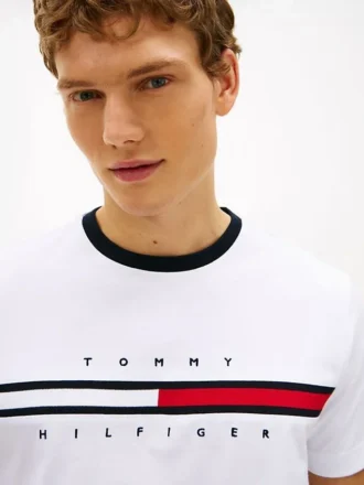 Tricou cu logo brodat