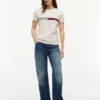 Tricou cu logo brodat cu dungi în formă de steag Tricou cu logo brodat cu dungi în formă de steag
