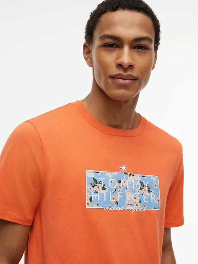 Tricou cu logo floral tropical Tricou cu logo floral tropical