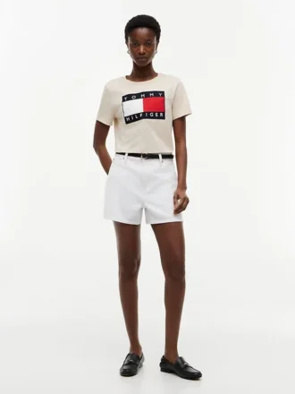 Tricou cu logo mare în formă de steag