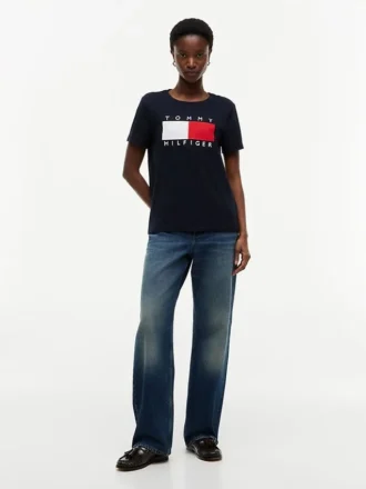 Tricou cu logo mare în formă de steag