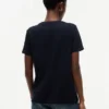 Tricou cu logo mare în formă de steag Tricou cu logo mare în formă de steag