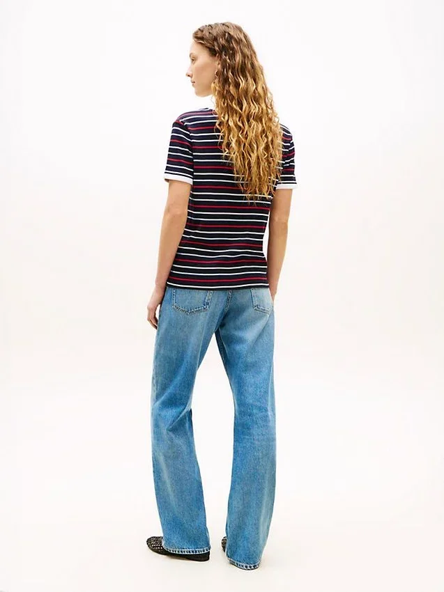Tricou cu logo monotip Tricou cu logo monotip