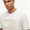 Tricou cu logo steag în nuanțe Tricou cu logo steag în nuanțe