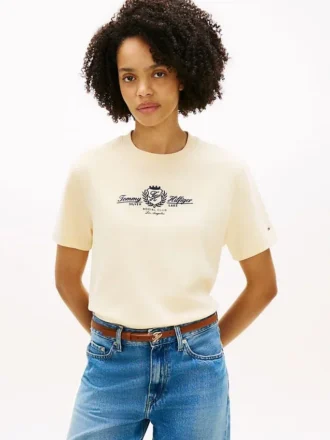 Tricou cu logo-ul clubului brodat