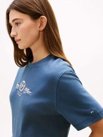 Tricou cu logo-ul clubului brodat