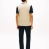Tricou cu mâneci contrastante și logo steag Tricou cu mâneci contrastante și logo steag