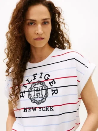 Tricou cu mâneci dolman și logo arc, cu dungi