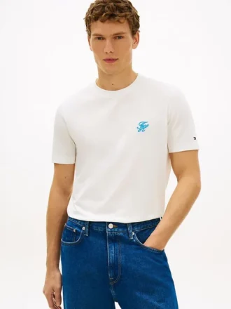 Tricou cu monogramă brodată