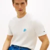 Tricou cu monogramă brodată Tricou cu monogramă brodată