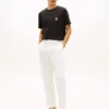 Tricou cu monogramă brodată Tricou cu monogramă brodată